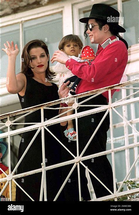 michael jackson wife|michael jackson girlfriends list.